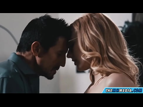 ❤️ cinsîyet romantîk bi blonde slutty Vîdyoyê seksî li me
