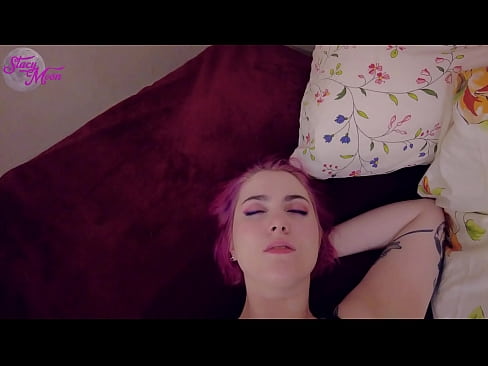 ❤️ Hevjîna Slutty xwest ku OBG bi wê re derbas bibe, ji ber vê yekê me bêyî kondom kir Vîdyoyê seksî li me
